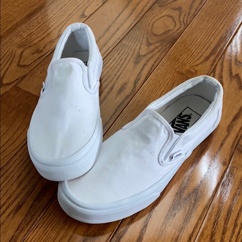 White slip on VANS